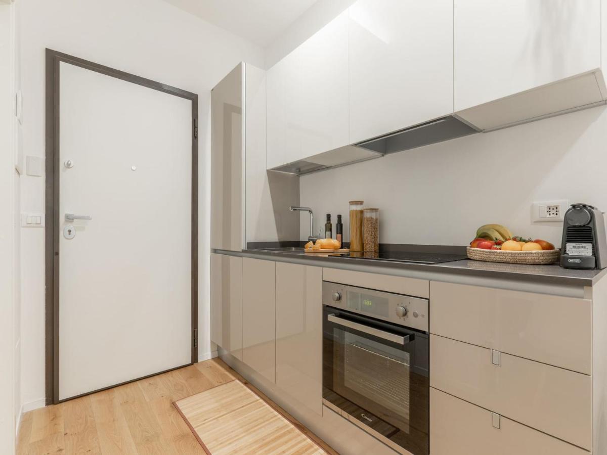 The Best Rent - Gorgeous One-Bedroom Apartment In Ticinese Milán Exteriér fotografie